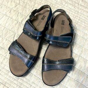 SAS NUDU - Heel Strap Sandal Blue 7 1/2 Narrow NEW